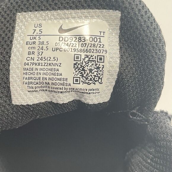 Nike Flex Experience Run 11 Running Shoes Womens Black White DD9283-001 Size 7.5 - Picture 9 of 9